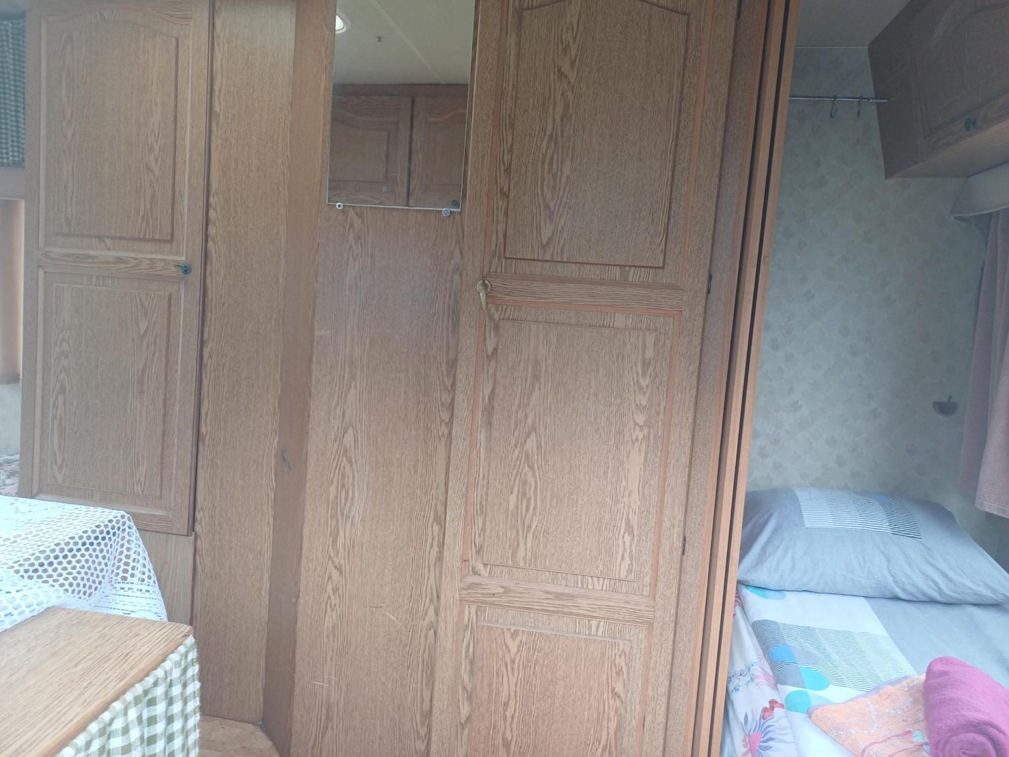 Katun Ljeljenak Hotel Pluzine Bagian luar foto