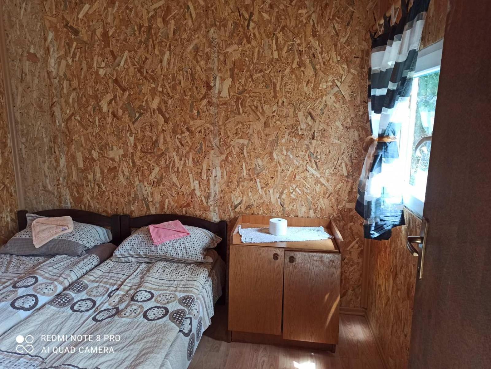 Katun Ljeljenak Hotel Pluzine Bagian luar foto